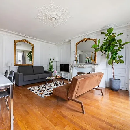Apartment Bergere