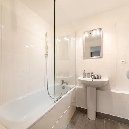 Bergere Apartment Paris