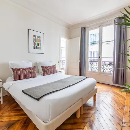 Bergere Paris