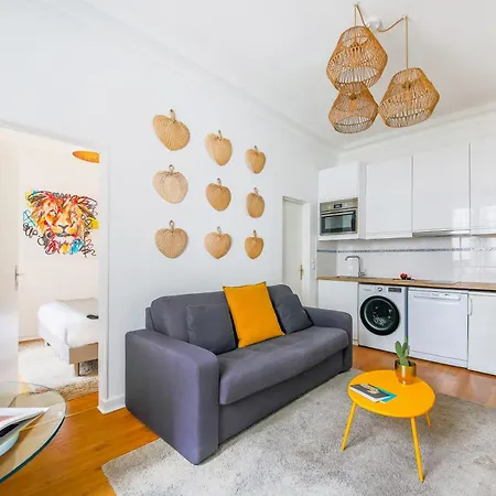 Bergere Apartment Paris